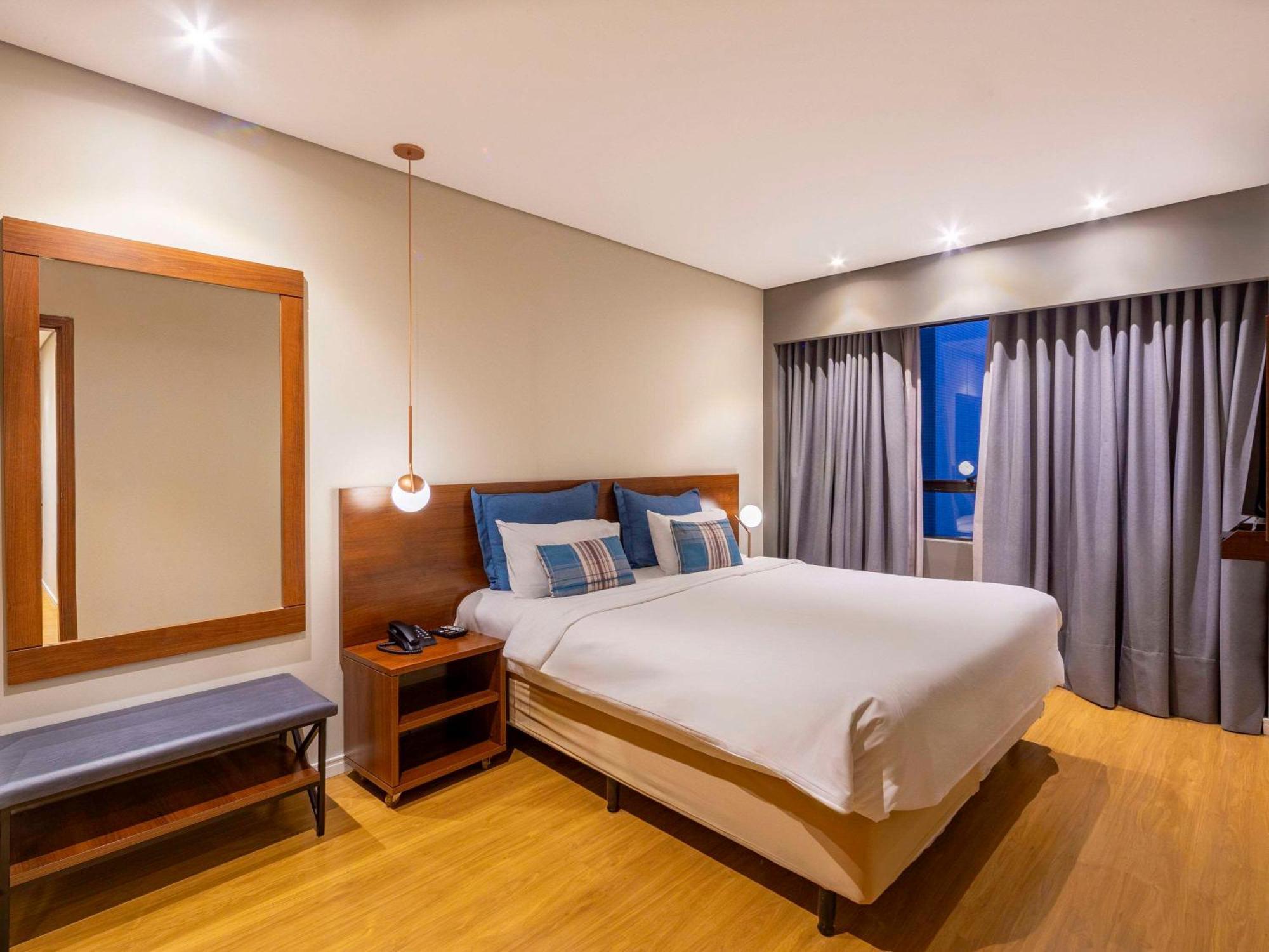 Mercure Curitiba Golden Hotel Buitenkant foto