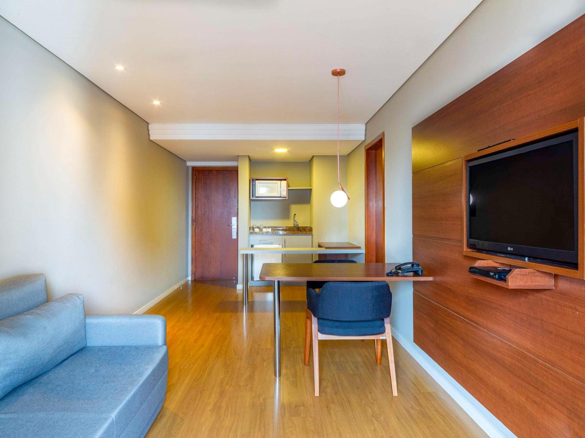 Mercure Curitiba Golden Hotel Buitenkant foto