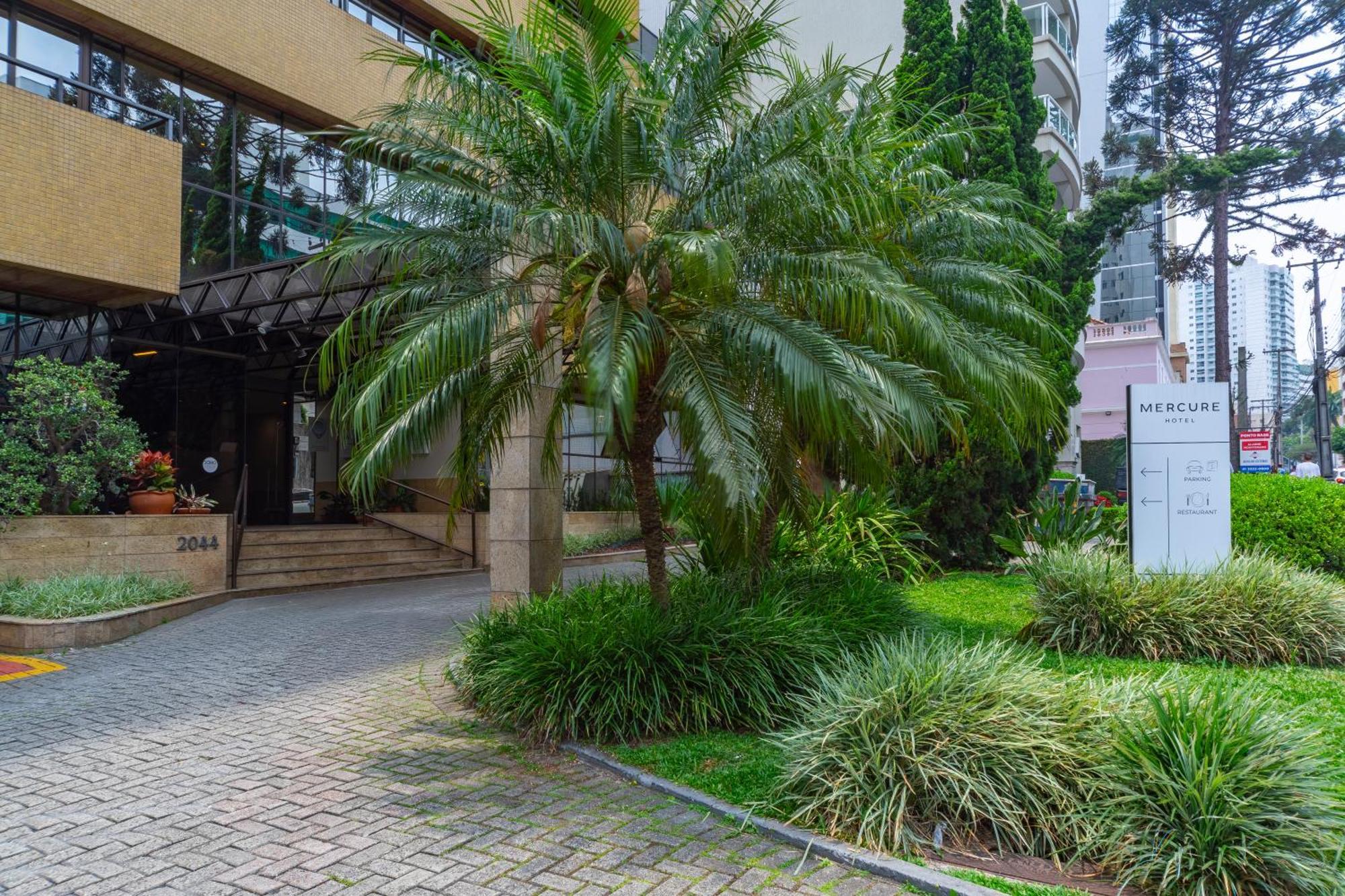 Mercure Curitiba Golden Hotel Buitenkant foto